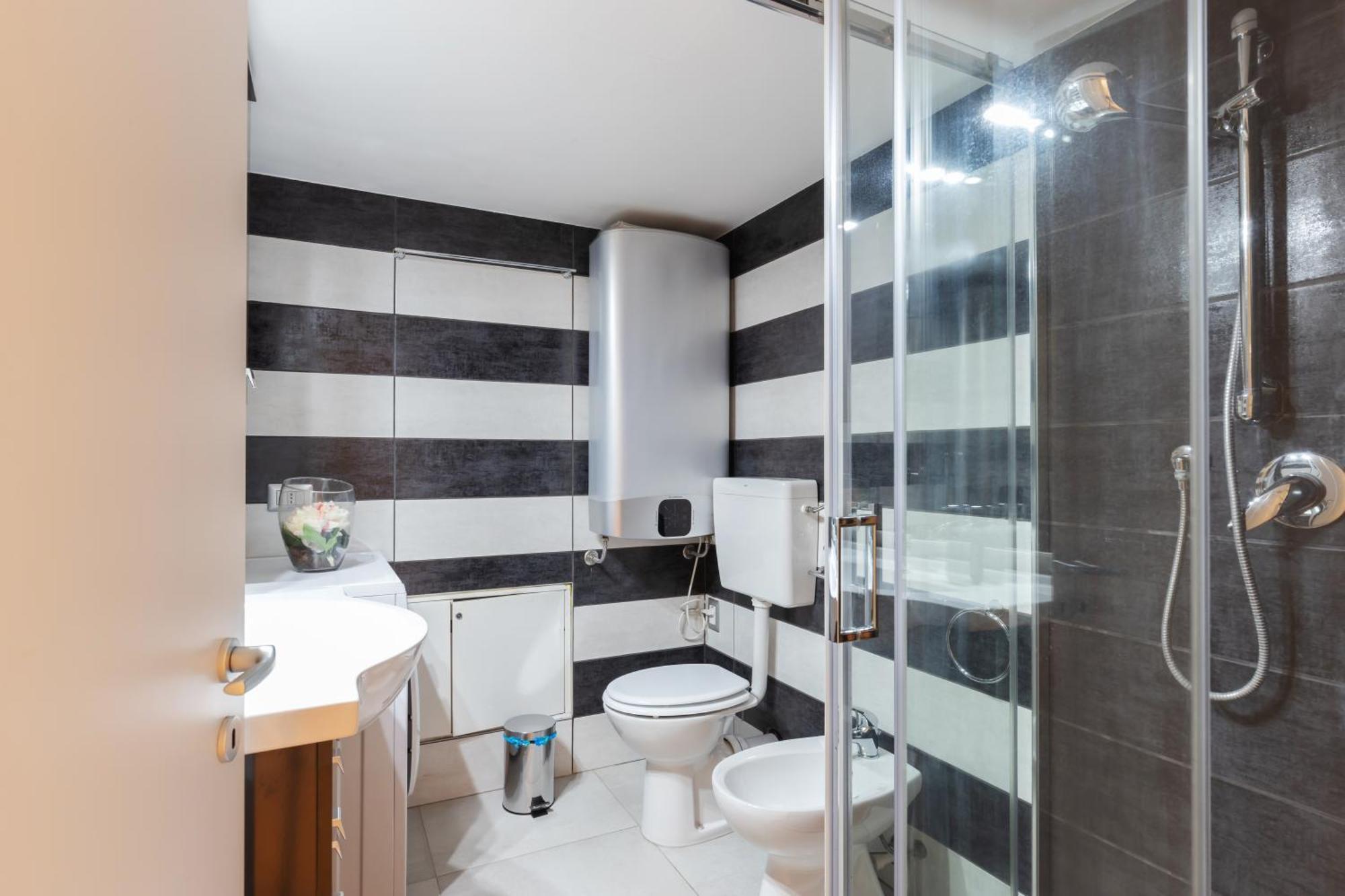 2 Suite Con 2 Bagni Privati - De Angeli Suites Mailand Exterior foto
